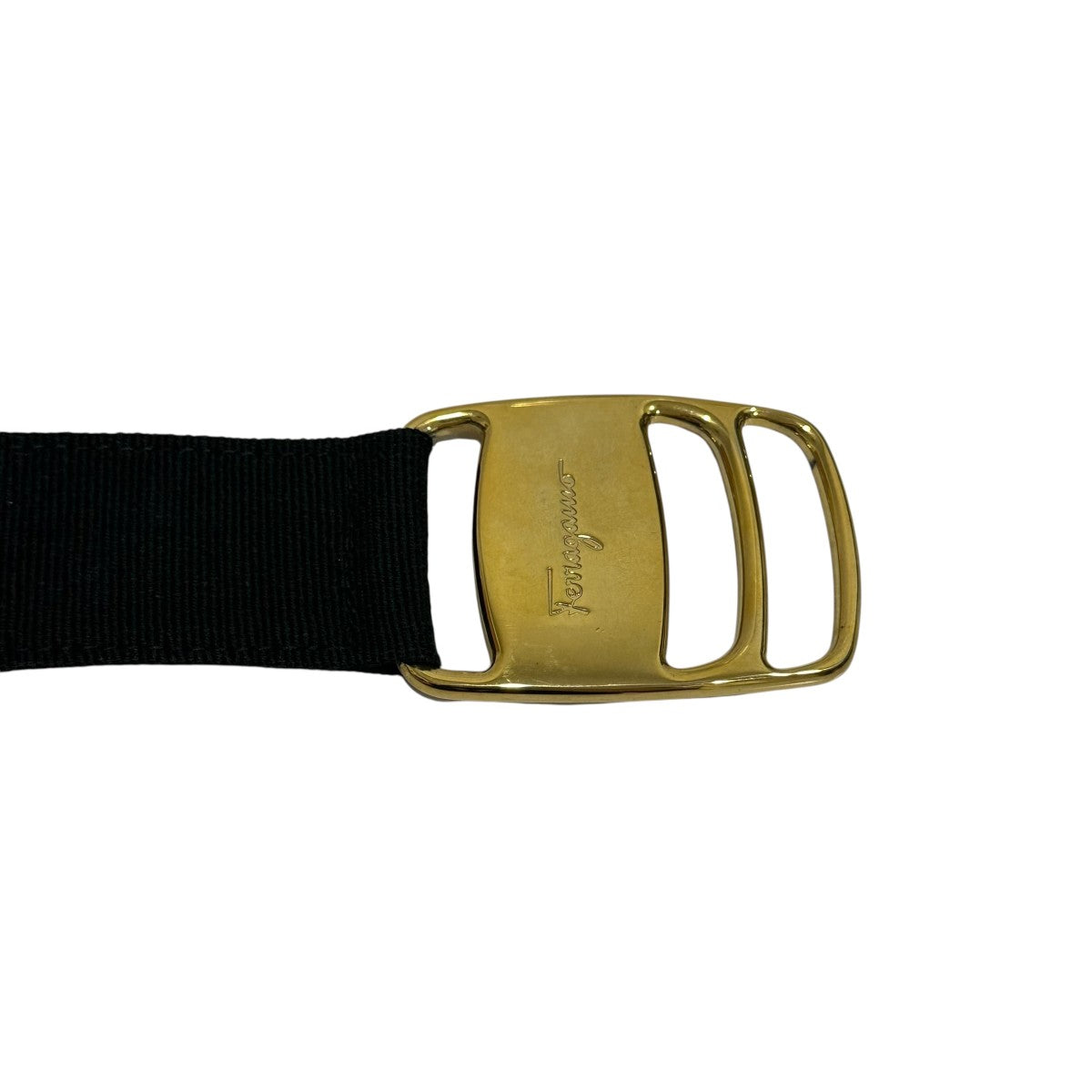 Ferragamo ゴールドバックル ブラックレザーベルト 上質レザー♡Ferragamo✨フェラガモ 黒レザーベルト ゴールド