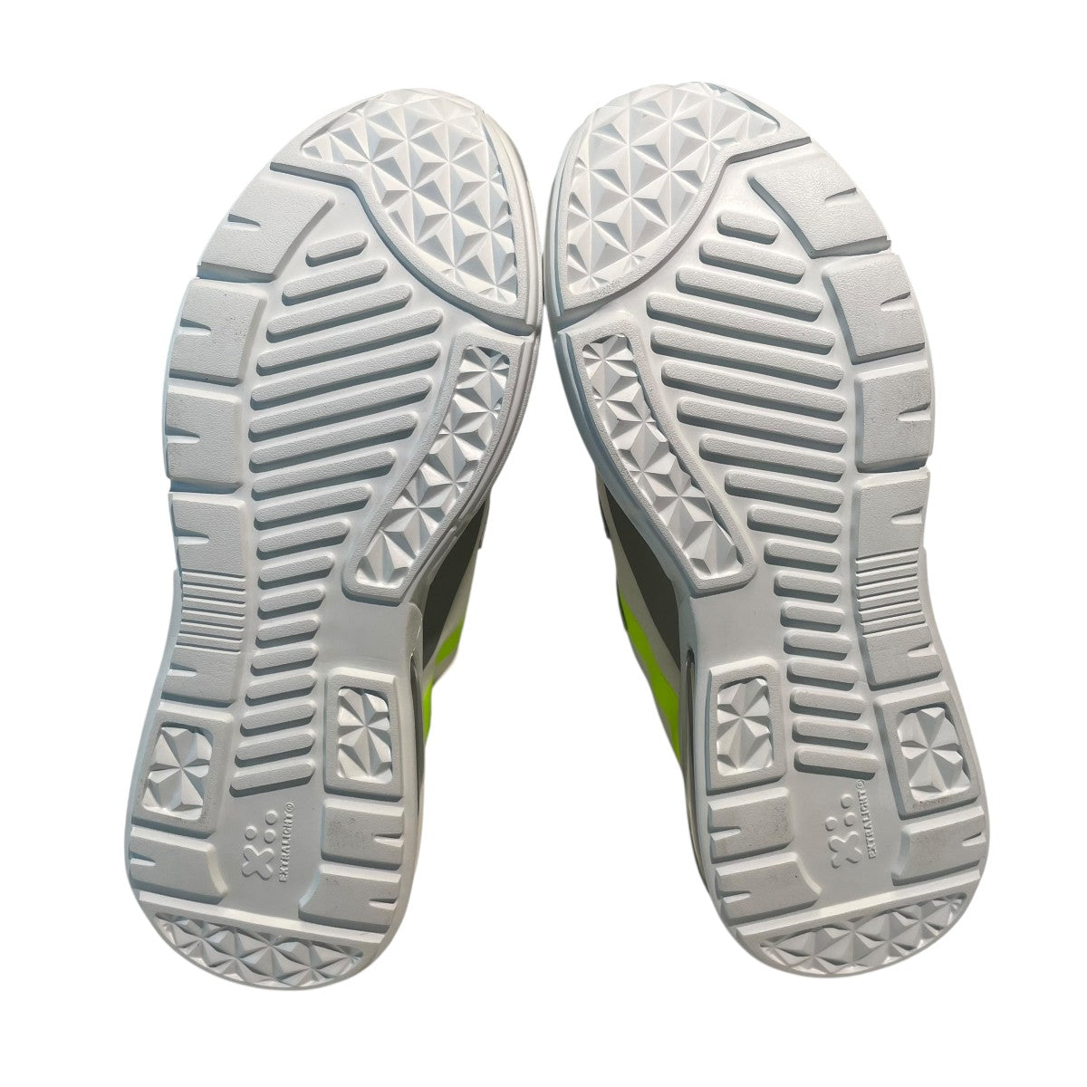 RIPSTOP WHITE SILVERスニーカーAG03DAT