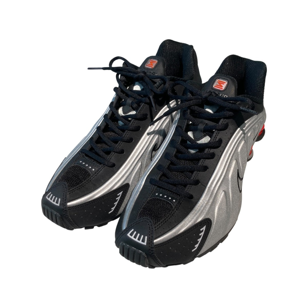 SHOX R4スニーカーBV1111-008
