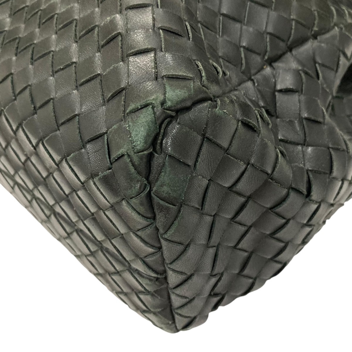 近年モデル 美品 ボッテガヴェネタ イントレチャート スモール ブリーフケース BOTTEGA VENETA(ボッテガヴェネタ) イントレチャートブリーフ