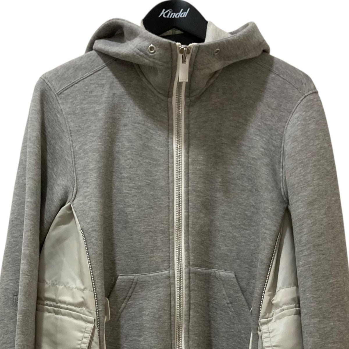 【大人気】sacai　サカイ フルジップ パーカー　グレー　切替　レア　美品 sacai(サカイ) ジップアップパーカーSCW-060 SCW-060 グレー