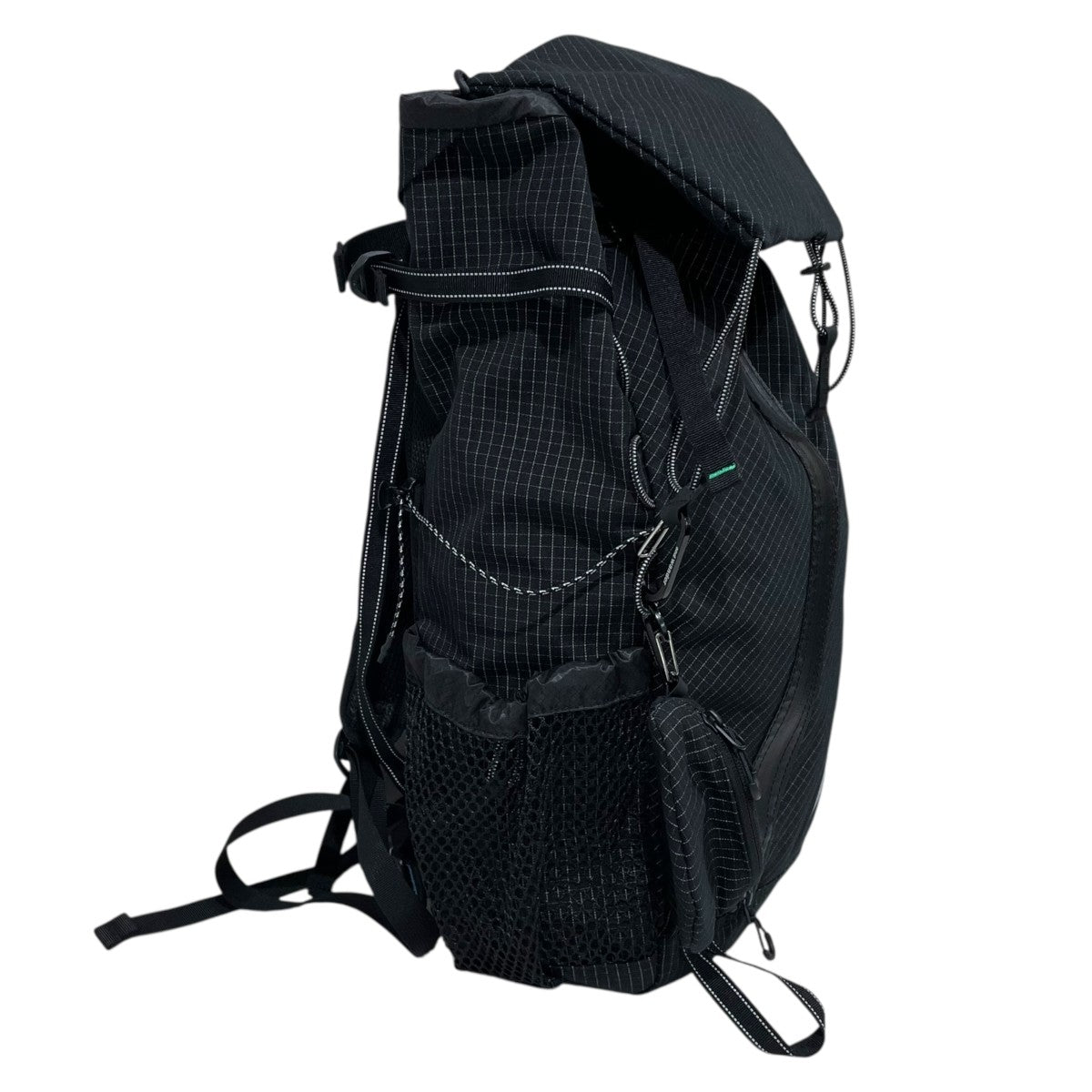 and wander(アンドワンダー) バックパック reflective rip 30L