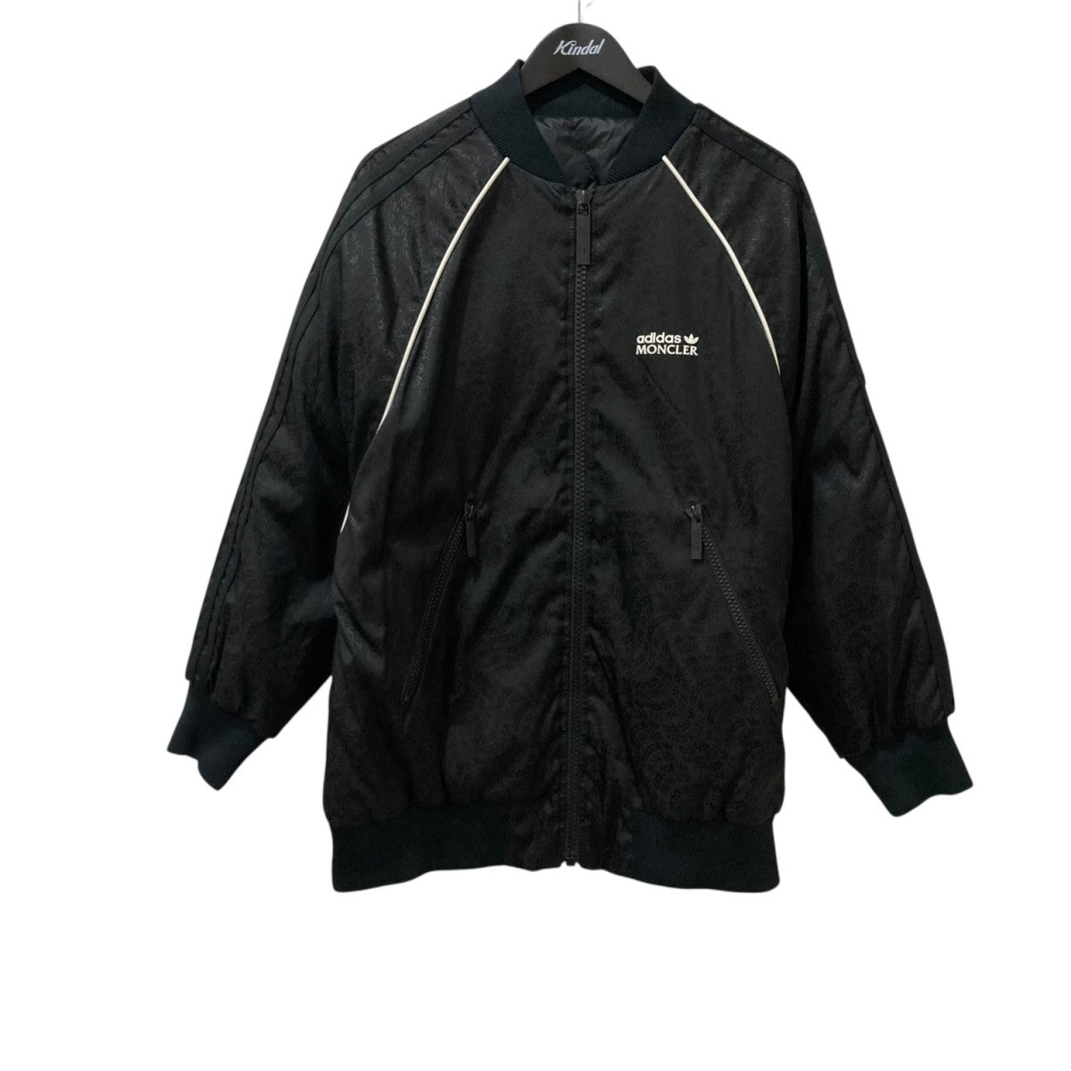 MONCLER(モンクレール) MONTCLAダウンジャケットI20911B56900