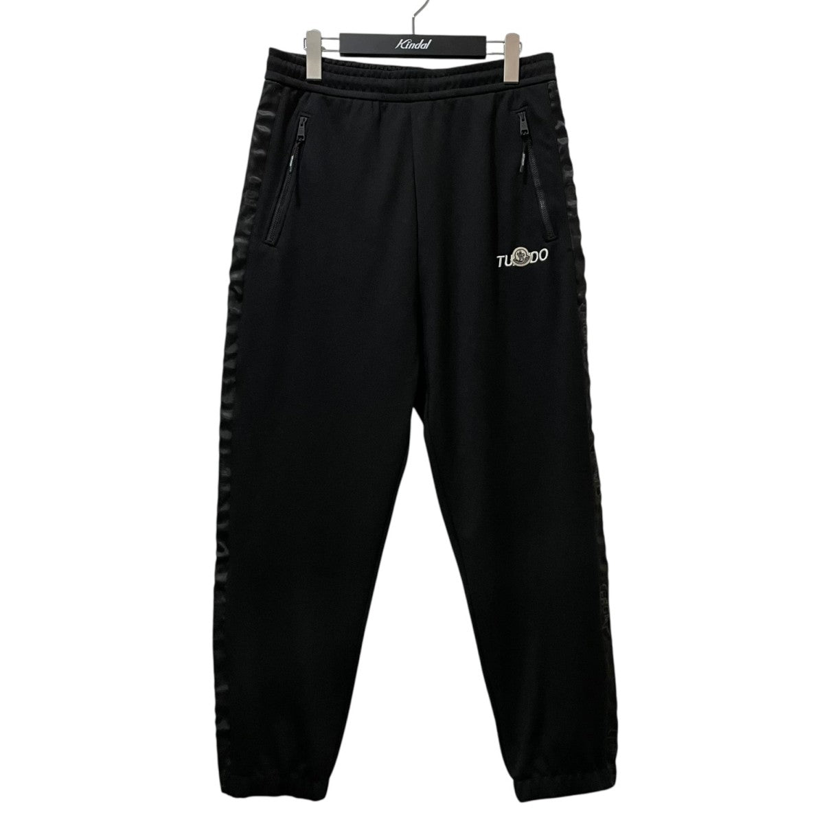 MONCLER(モンクレール) ナイロンパンツF10912A71860