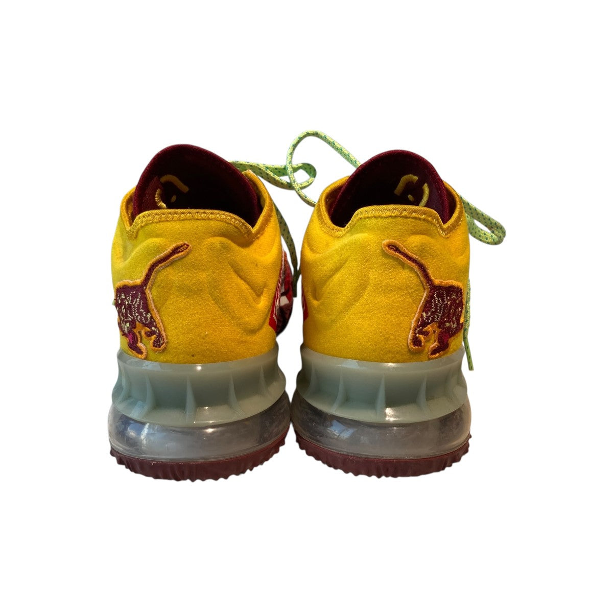 LEBRON 18 LOWスニーカーCV7562-102