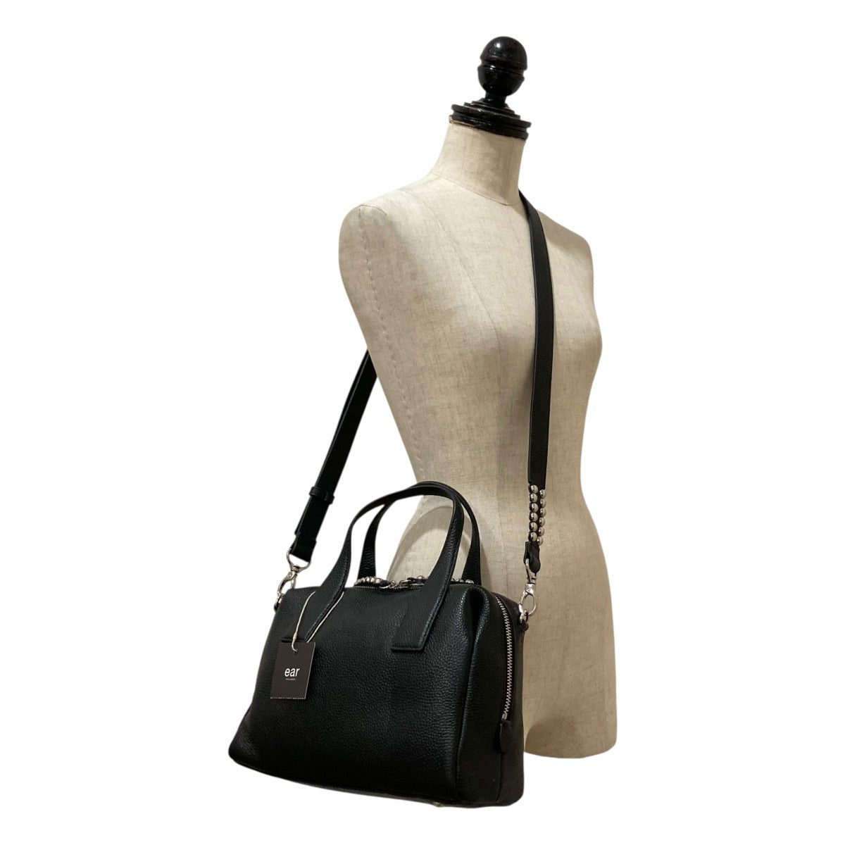 美品♡イアパピヨネ　スタッズボストンバッグ　牛革2way ブラック ear PAPILLONNER ボストンバッグ 「本革/ショルダー付き