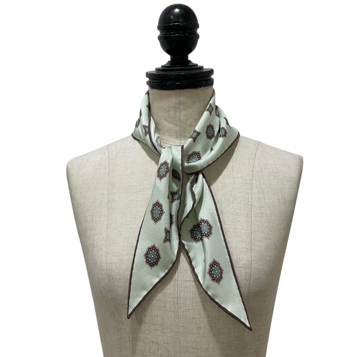 PRADA(プラダ) シルクツイルスカーフ ライトグリーン｜【公式