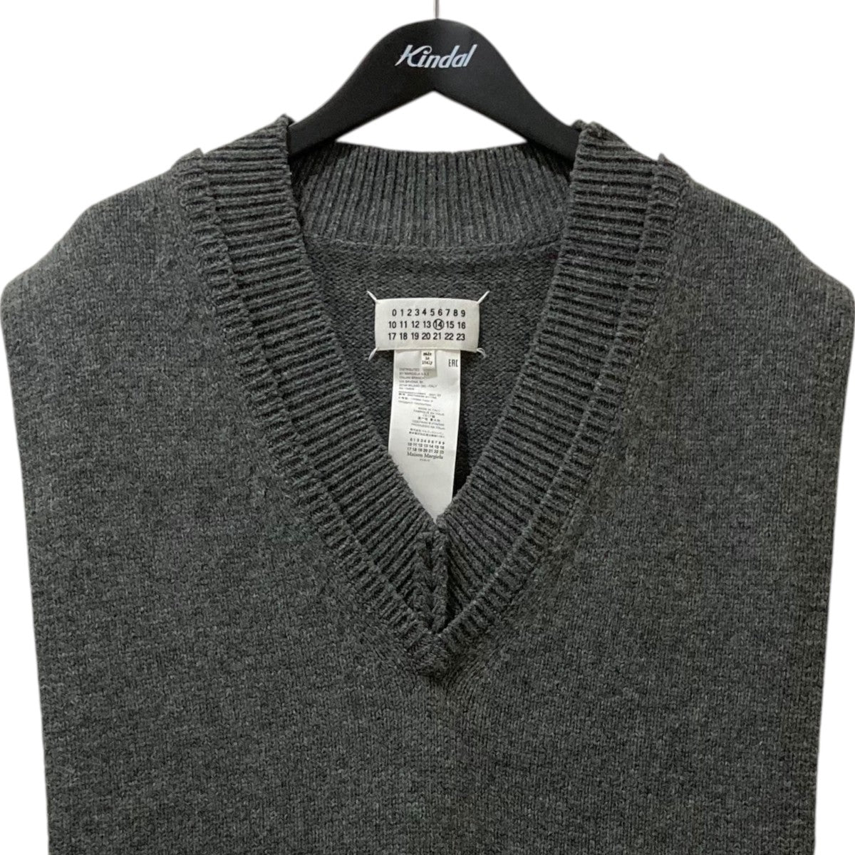 Maison Margiela(メゾンマルジェラ) VネックニットベストS50TH0050