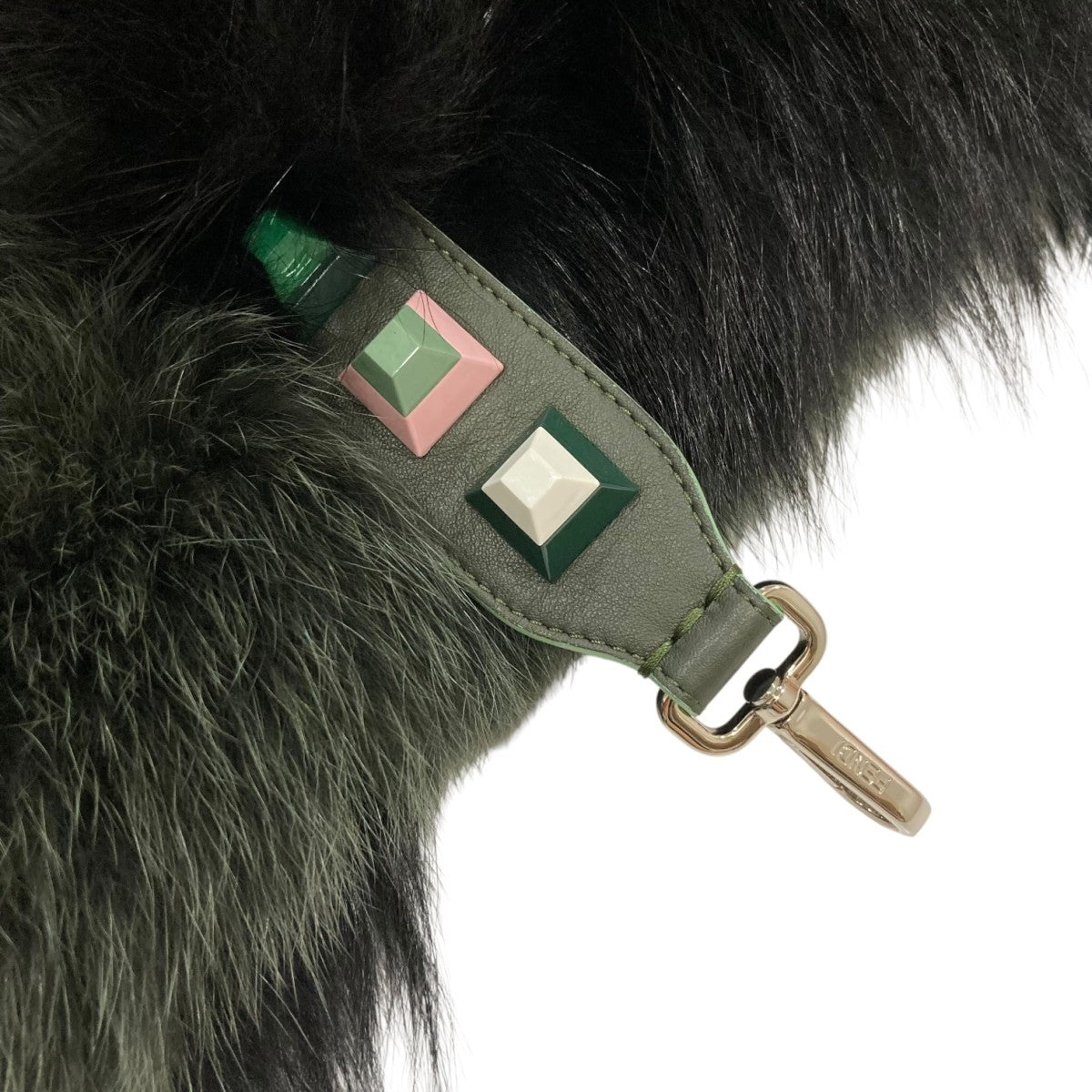 FENDI(フェンディ) FOX FUR ストールFNG408 714 F01ID FNG408 714