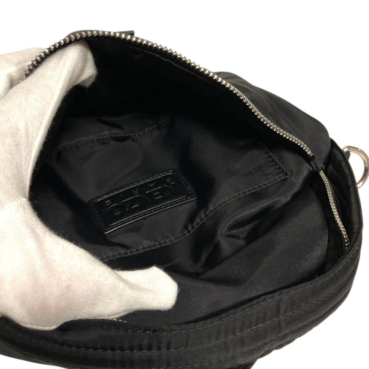 KENZO(ケンゾー) Logo Patch Belt Bagボディバッグ ブラック｜【公式