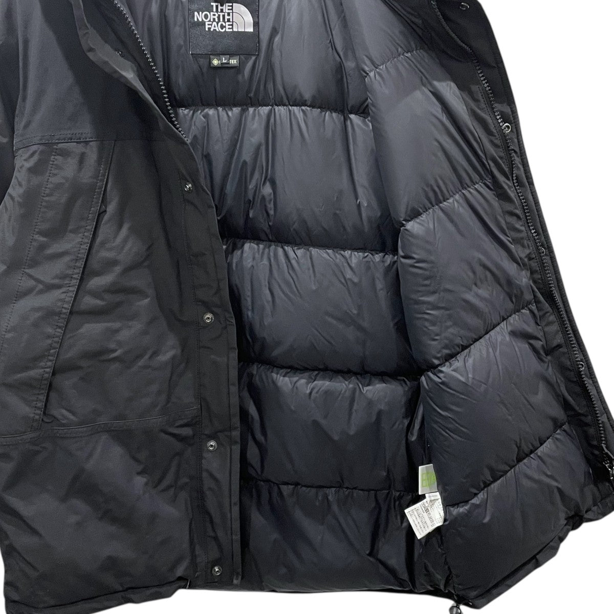 マウンテンダウンジャケット Mountain Down Jacket ND91930