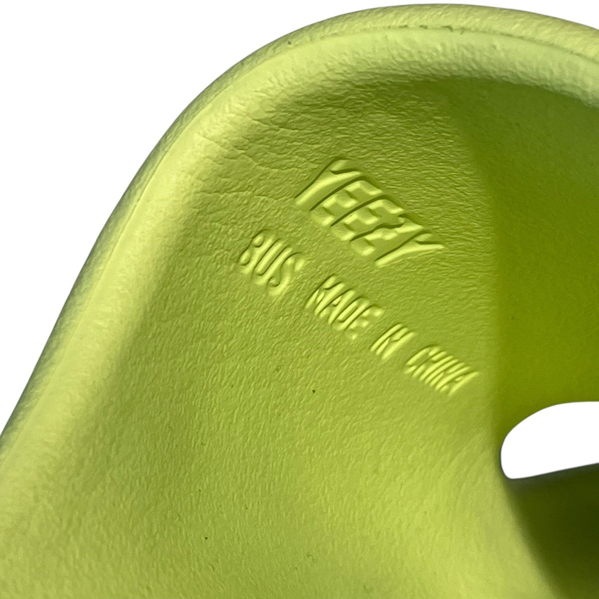 YEEZY SIDE GLOW GREENサンダルHQ6447