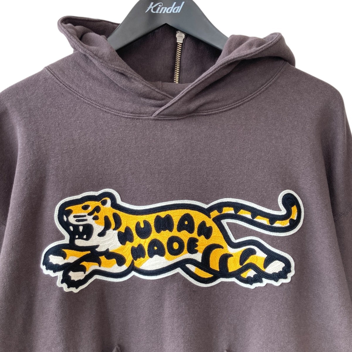 Tiger Tsuriami HoodieプルオーバーパーカーHM24CS027
