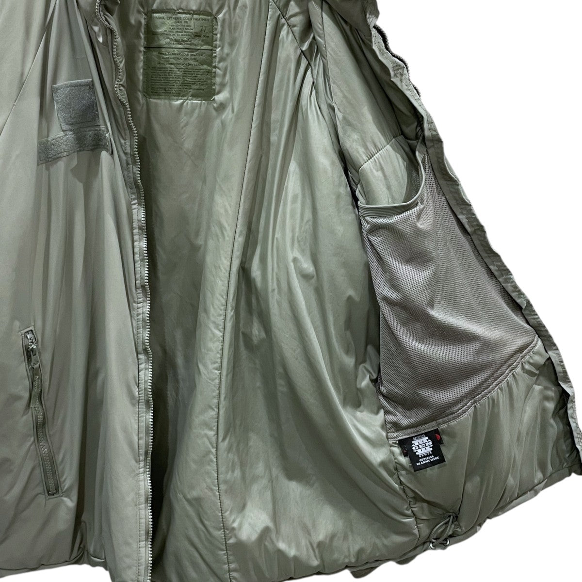 ジップアップ中綿ブルゾン PARKA， EXTREME COLD WEATHER LEVEL7 GEN3 PRIMALOFT プリマロフト 8415-01-538-6289