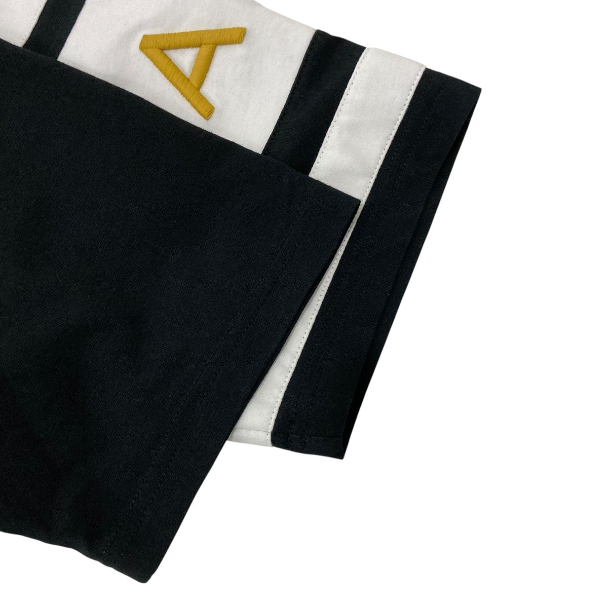 GIVENCHY Embroidered Logo Tee半袖カットソーBW706V3Z1X 古着・中古-4枚目のアイテム画像