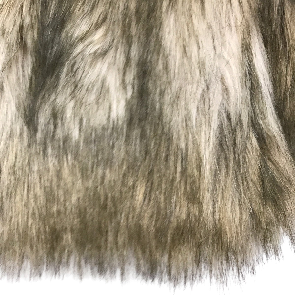 JUICY COUTURE(ジューシー クチュール) ファージャケット ブラウン