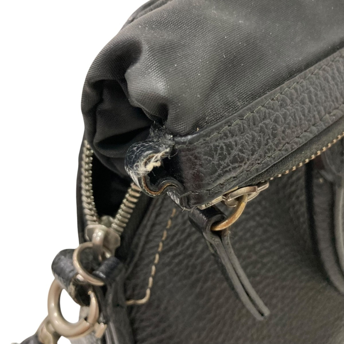 使用わずか　メゾンマルジェラ　5AC　2way ショルダーバッグ　4049 Maison Margiela(メゾンマルジェラ) 5AC 2WAYレザーショルダーバッグ