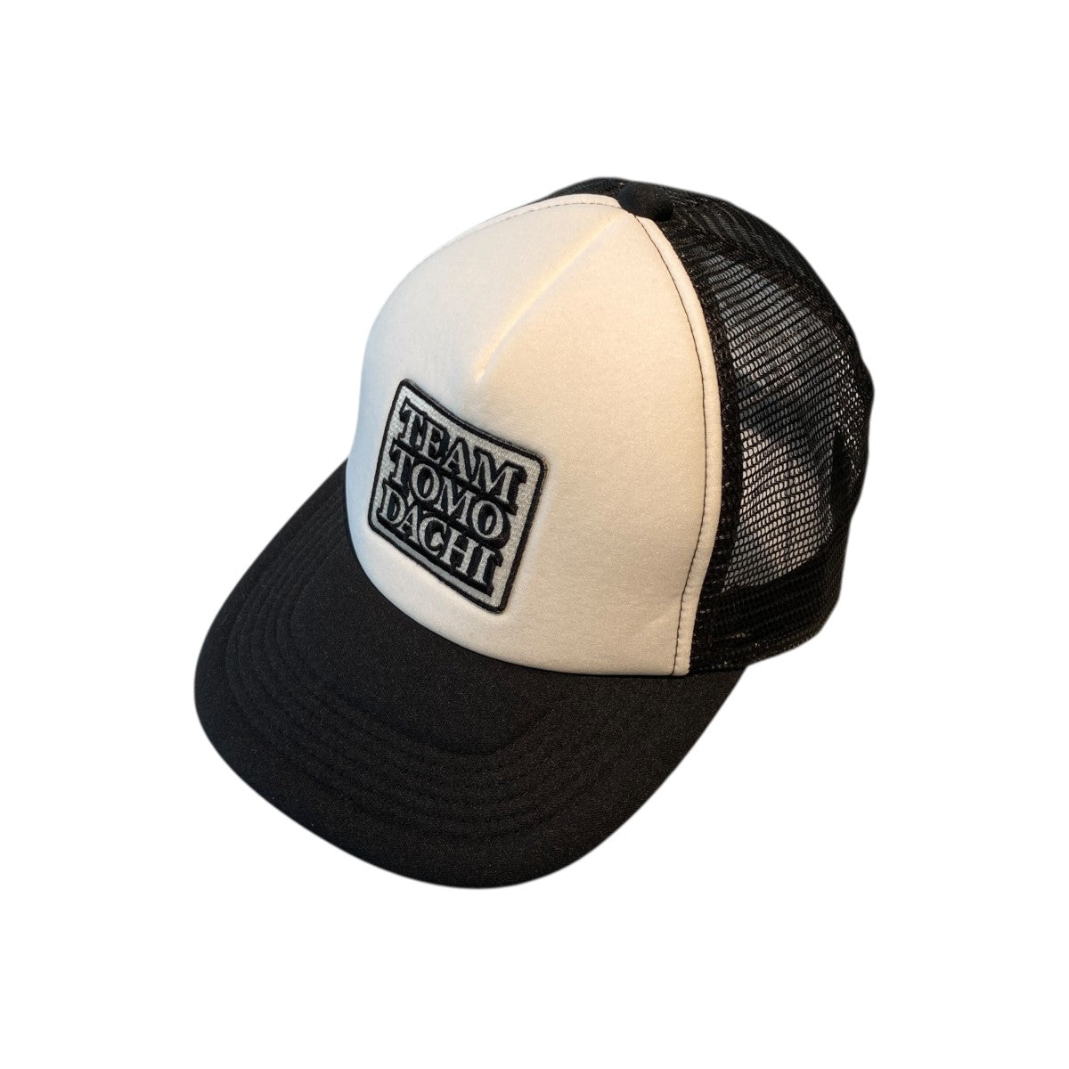 【希少モデル】ブラックアイパッチ カモ柄　ロゴ メッシュキャップ 即日発送 BlackEyePatch(ブラックアイパッチ) TEAM TOMODACHIキャップ ブラック