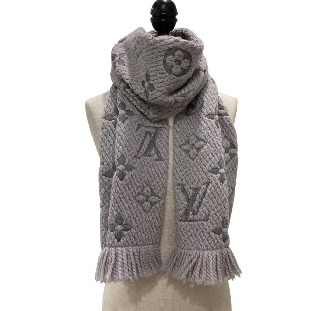 LOUIS VUITTON(ルイヴィトン) エシャルプロゴマニアマフラーM74742 