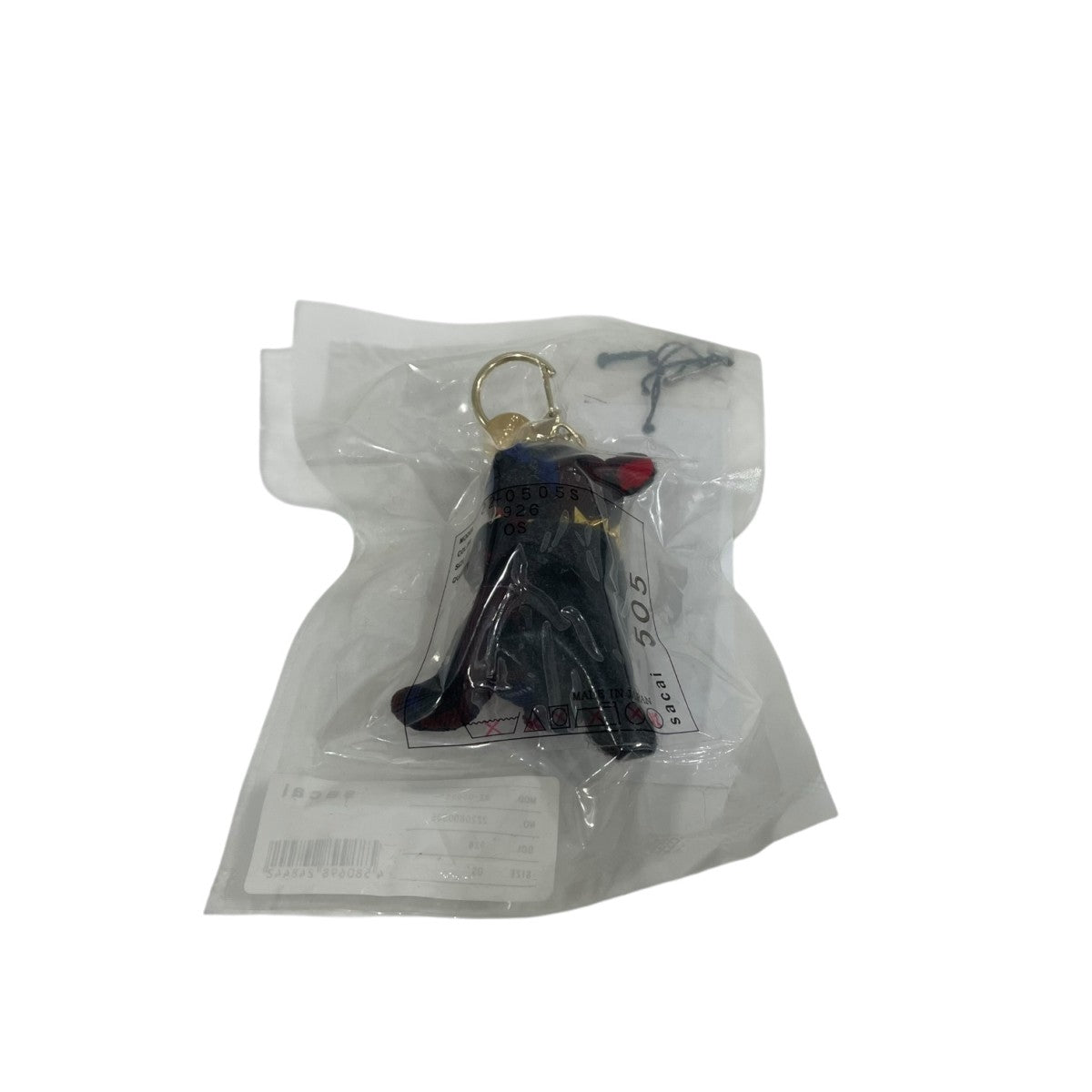 Sacai サカイ 22-0505S ホリデーコレクション ベア キーホルダー サカイ」がホリデーコレクションの新作を発表、人気のアスティエコラボ