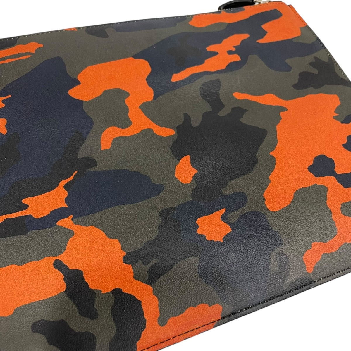 GIVENCHY(ジバンシィ) 迷彩柄クラッチバッグTE1103 TE1103 ブラック