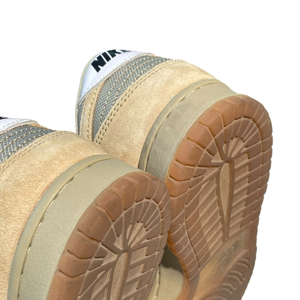 Dunk Low Pro B Parachute BeigeローカットスニーカーHJ0367-200