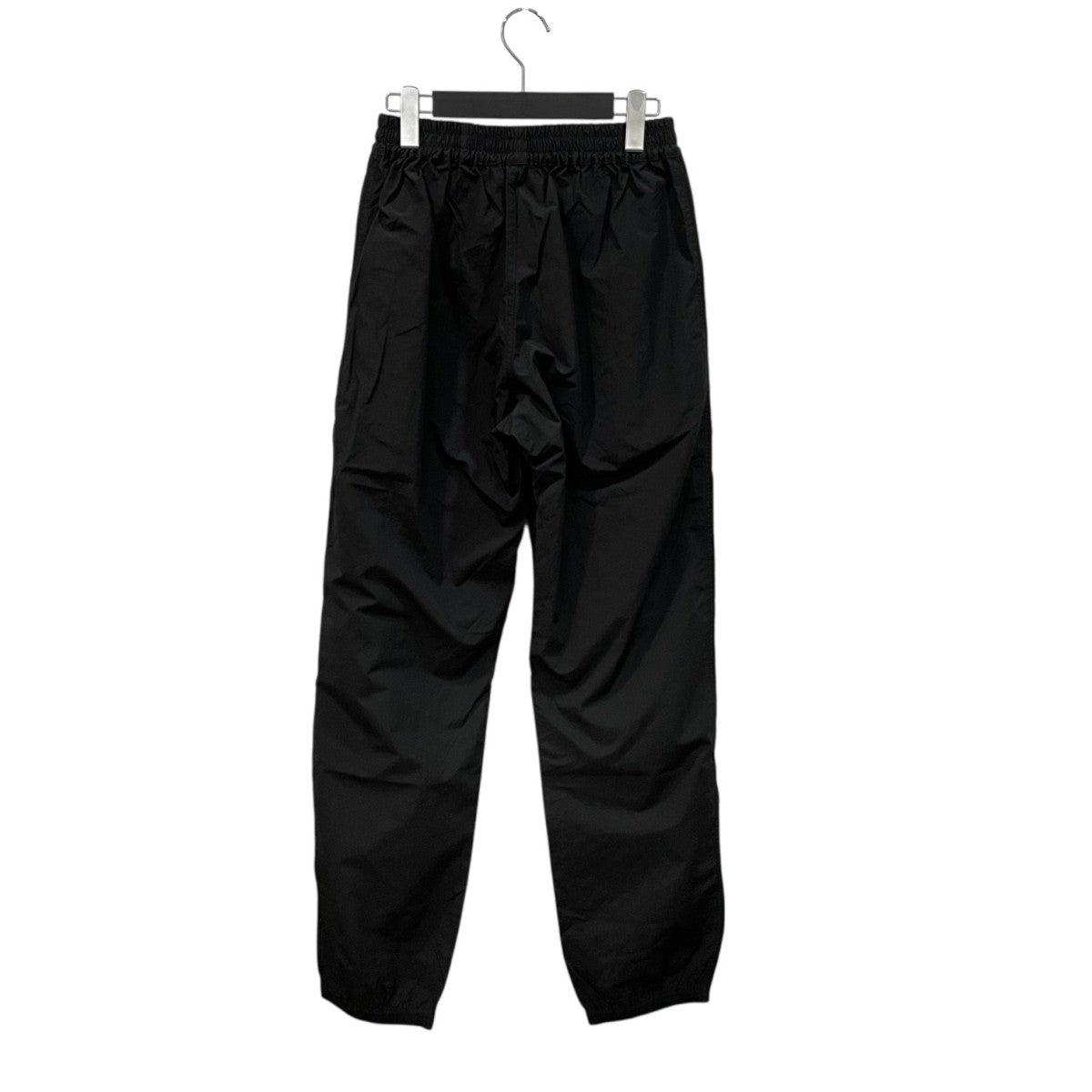 ナイロンパンツ