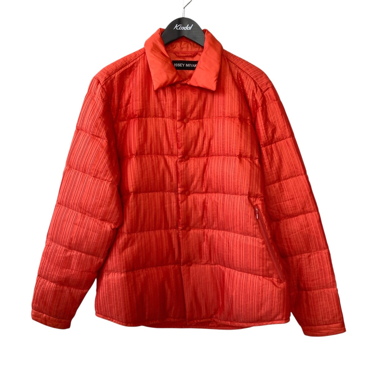 ISSEY MIYAKE(イッセイミヤケ) プリーツダウンジャケットME03FC109