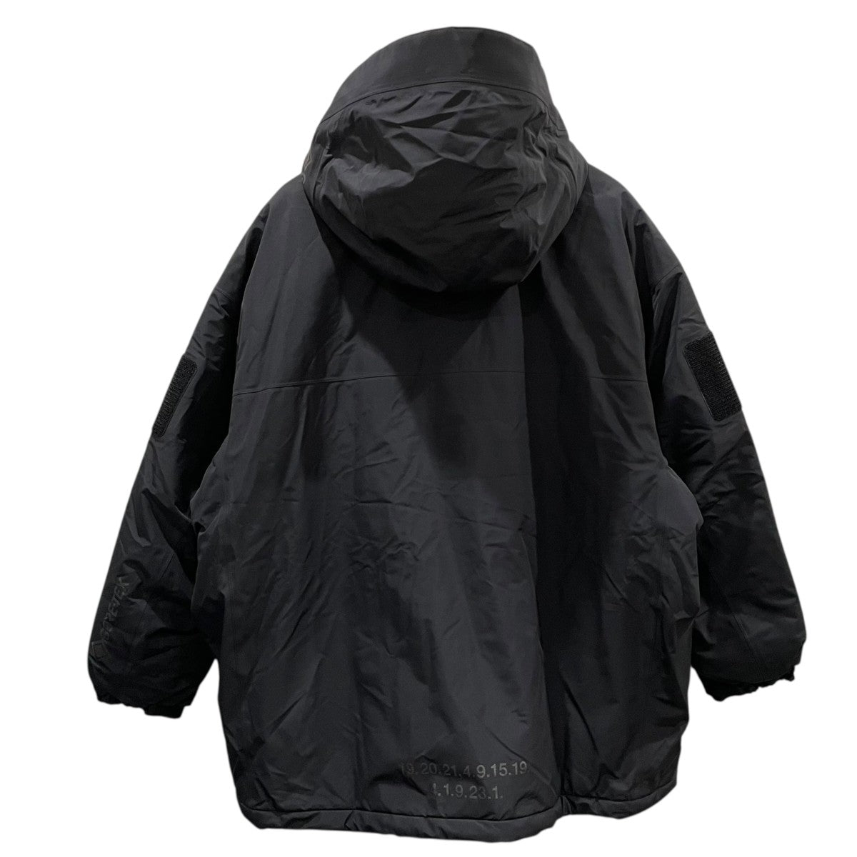 中綿ジャケット GORE-TEX PRODUCT 3L × PRIMALOFT FOODIE BLOUSON アテックス プロダクト 3L × プリマロフト フーディーブルゾン VF-2BL61049