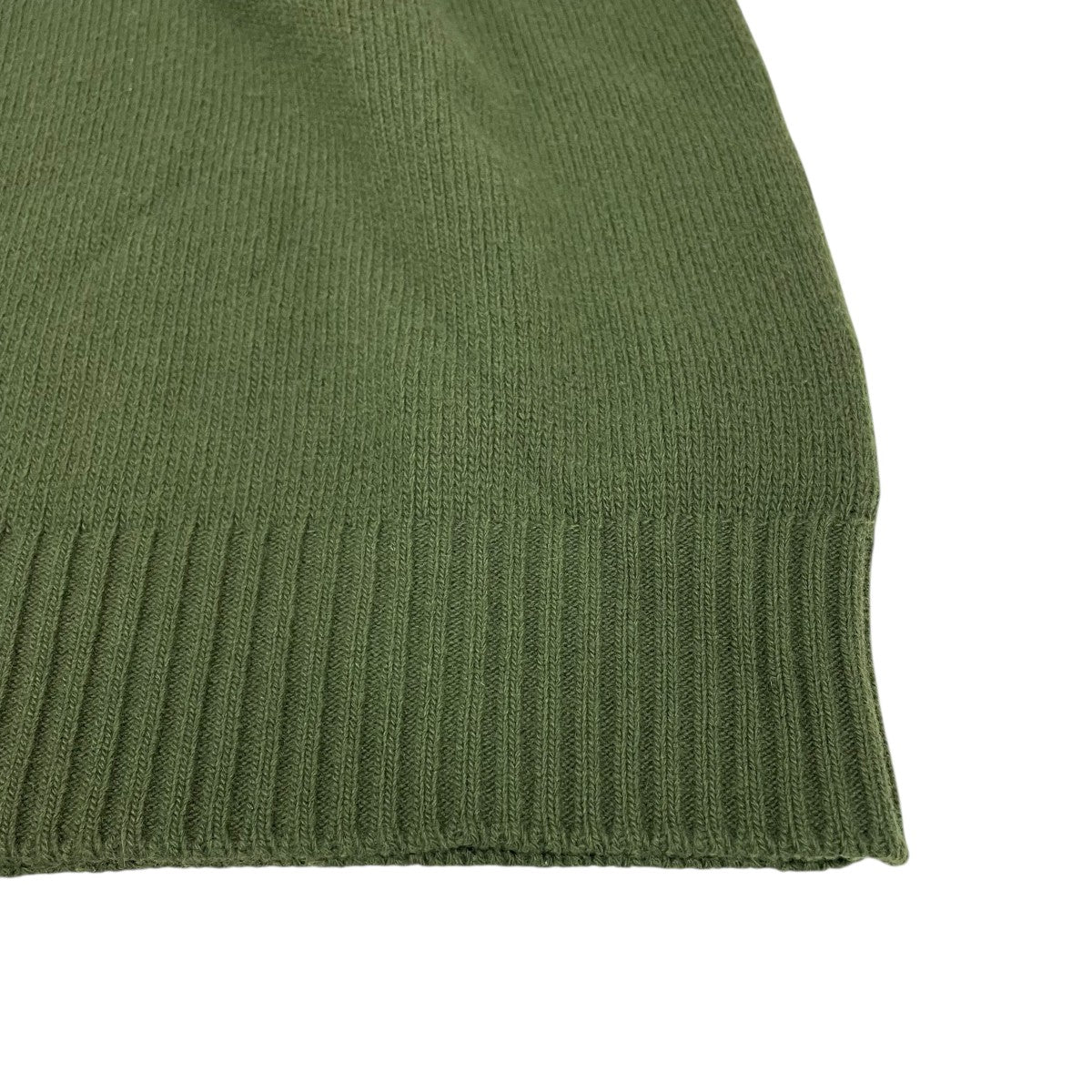 クルーネックニットUMB709