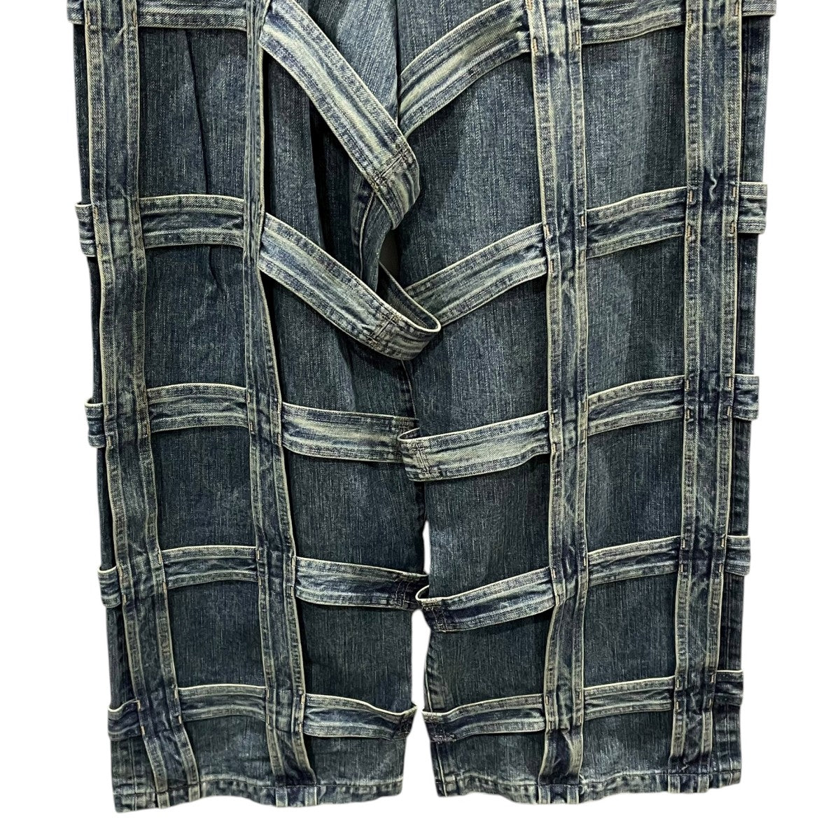 格子装飾デニムパンツ Caged Denim Pants ケージドデニムパンツ 2411300402