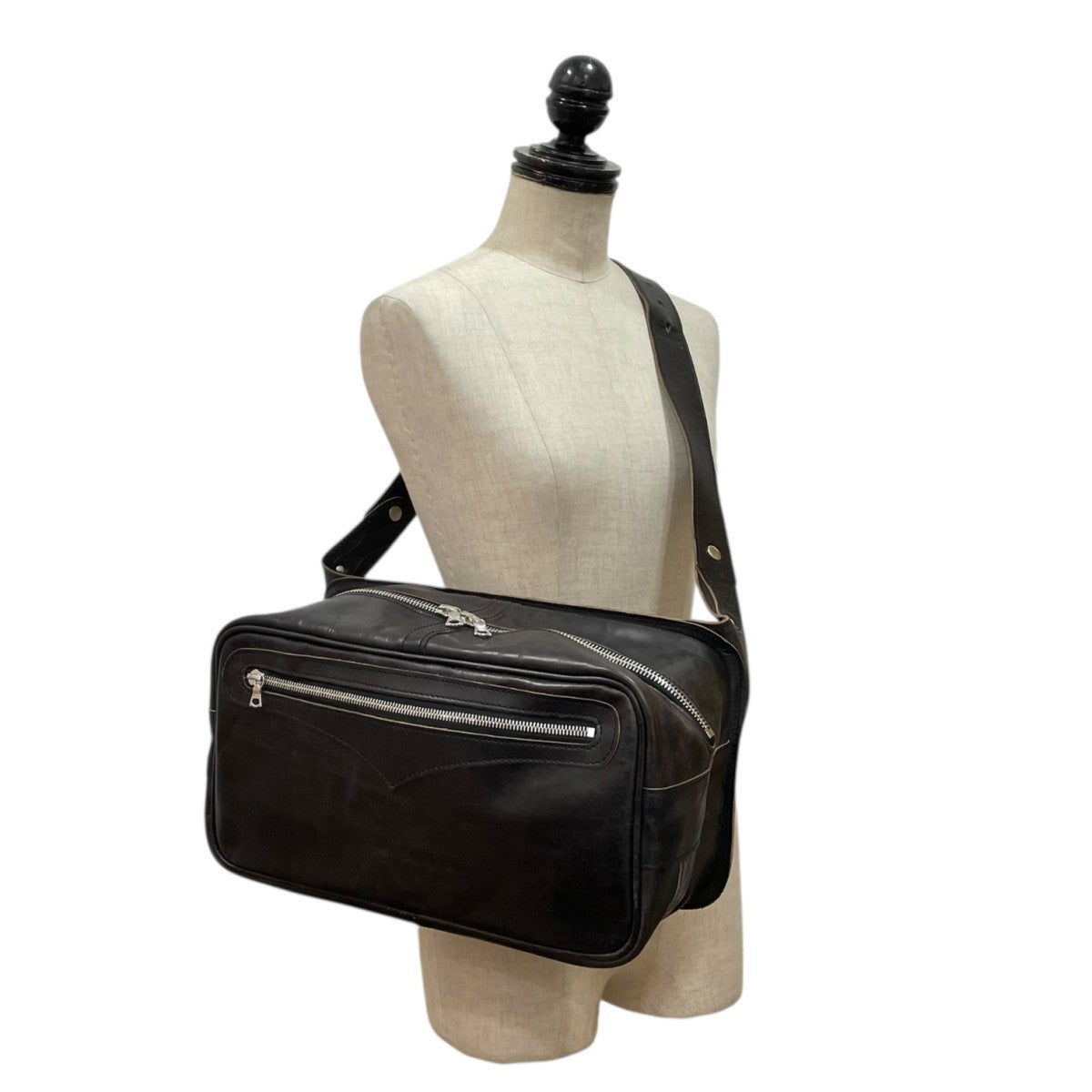 OUR LEGACY WORN BLACK LEATHERGREASER レザーショルダーバッグA2218PVB 古着・中古-9枚目のアイテム画像