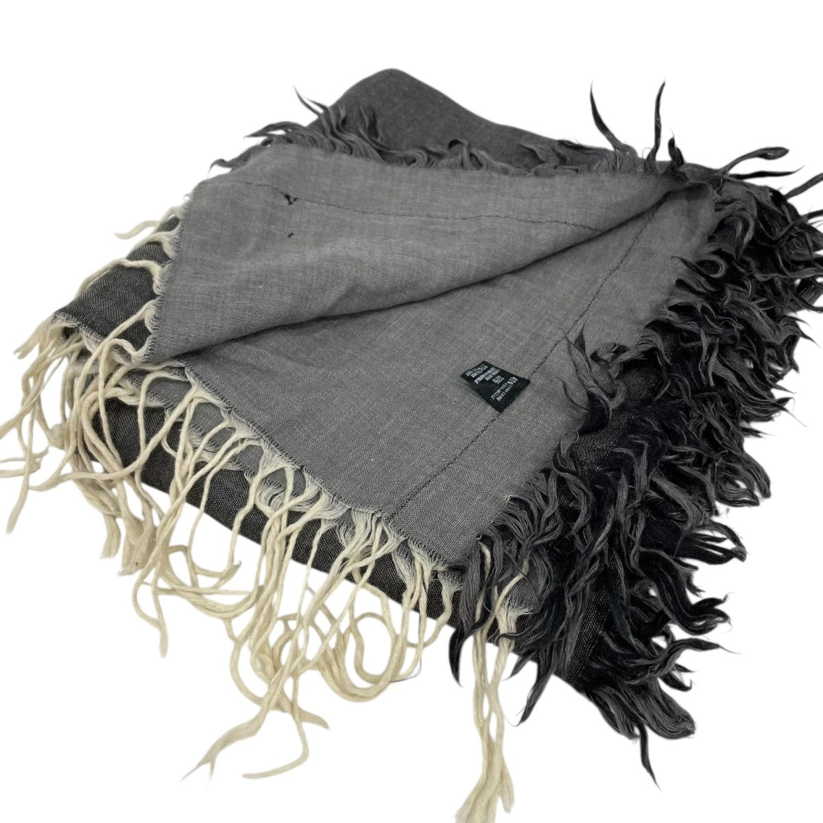 Dior Homme(ディオールオム) フリンジスカーフ グレー｜【公式