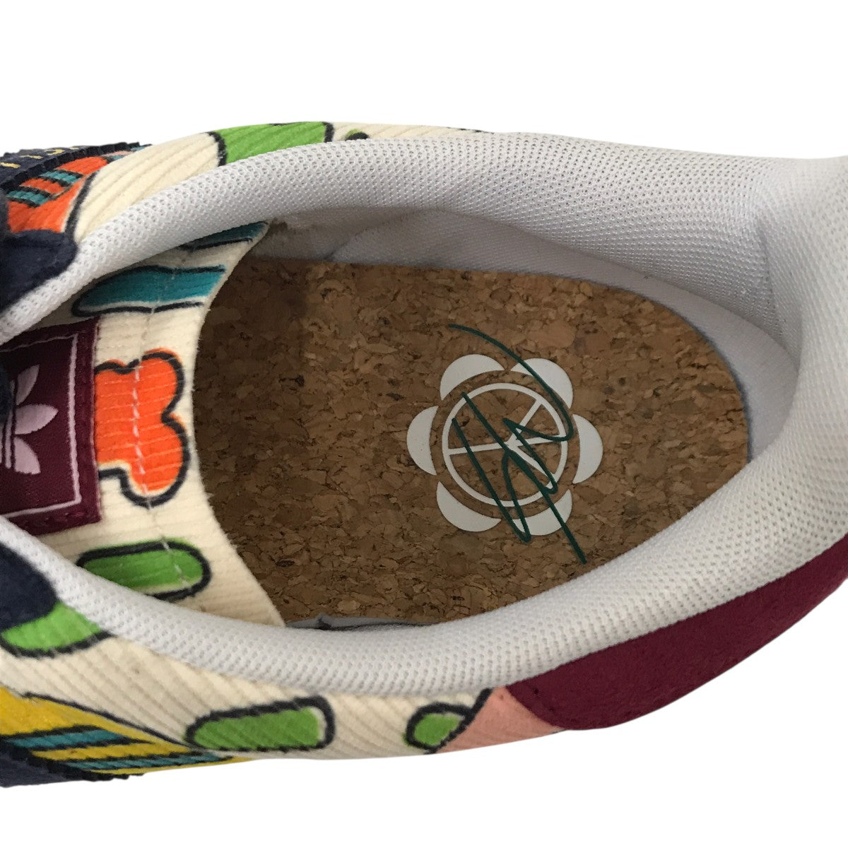 スニーカーIG2849