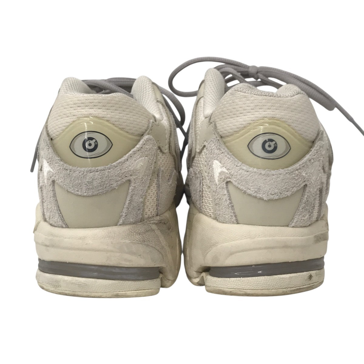 Bad Bunnyスニーカー