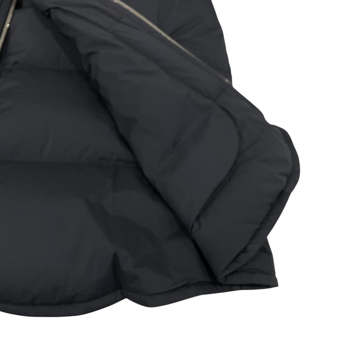 HERMES(エルメス) ピウミーノダウンジャケット ブラック サイズ M