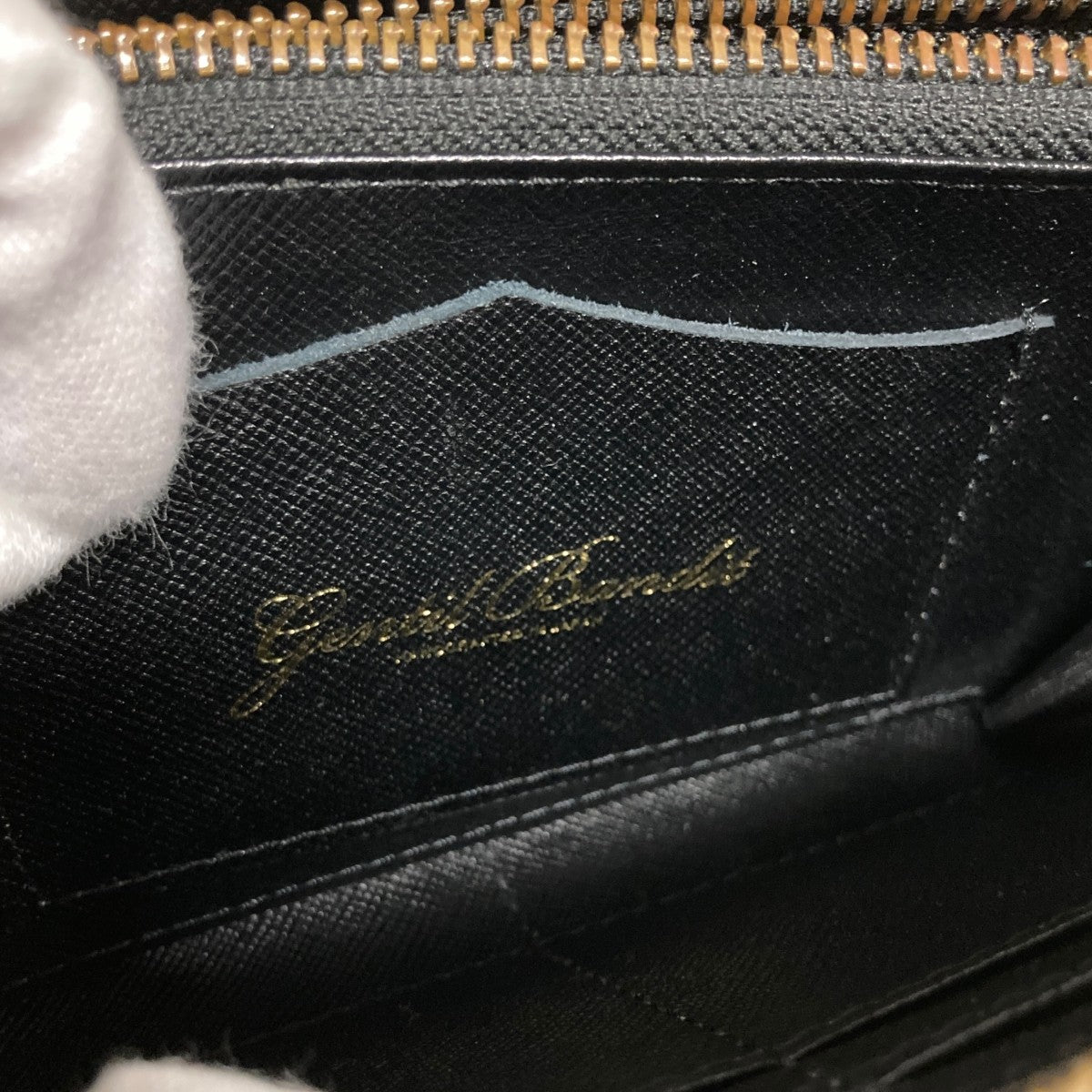 GENTIL BANDIT(ジャンティバンティ) ラウンドジップ 長財布 ブラック