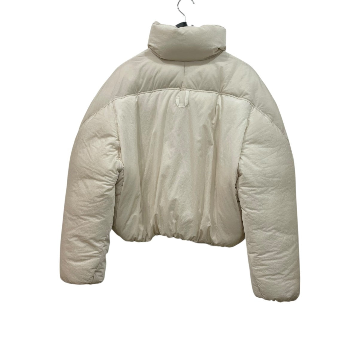 JACQUEMUS(ジャックムス) クロップドパファーダウンジャケット241CO049