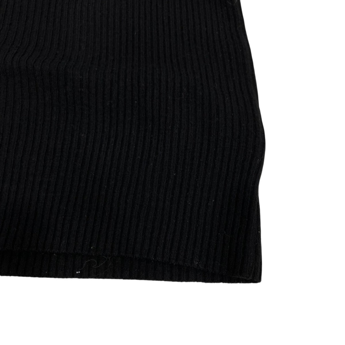 タートルネックニット