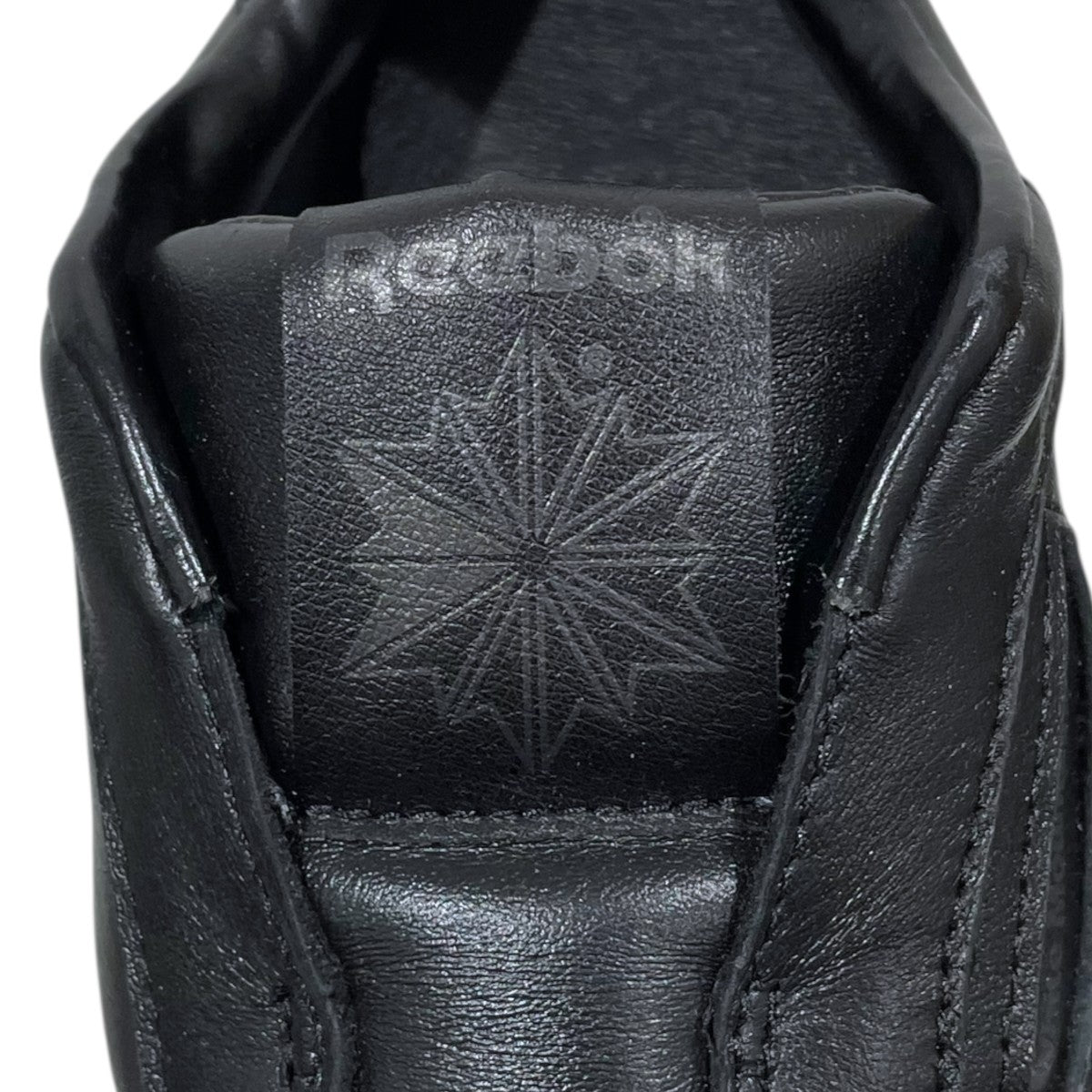 スリッポンスニーカー CLUB C 85 VINTAGE SLIP-ON クラブ シー 85 ヴィンテージ スリッポン RB00069
