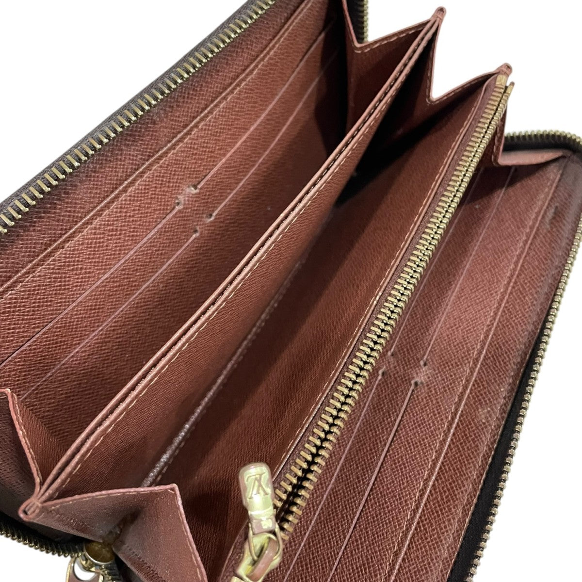LOUIS VUITTON(ルイヴィトン) モノグラム ジッピーウォレット長財布