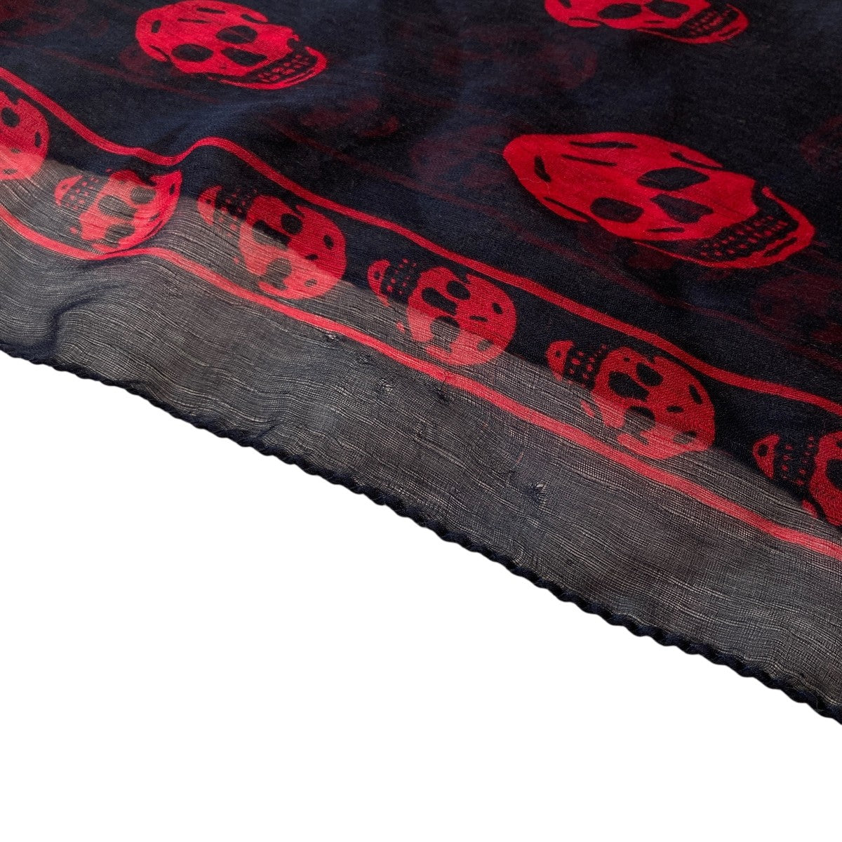 ALEXANDER McQUEEN(アレキサンダーマックイーン) スカルシルクスカーフ