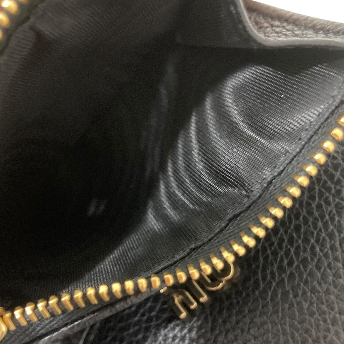 MIU MIU 二つ折財布5MH051 古着・中古-7枚目のアイテム画像