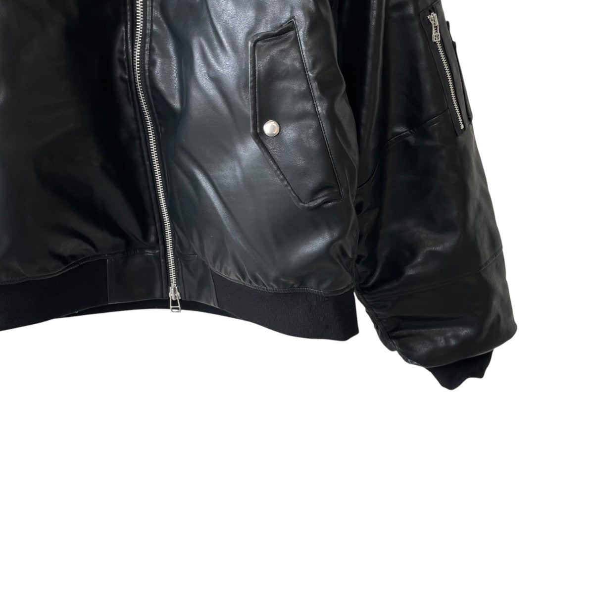 FAUX LEATHER BOMBER JACKET中綿ジャケットBR25AW-00012