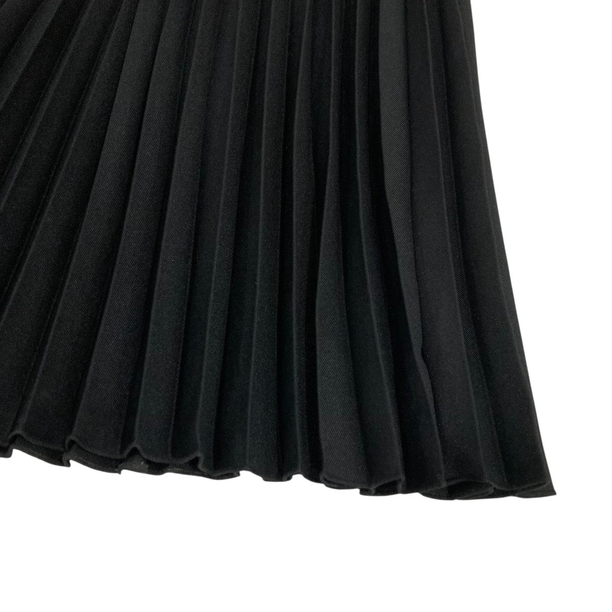 PRADA(プラダ) スカートP199N P199N ブラック｜【公式】カインドオル