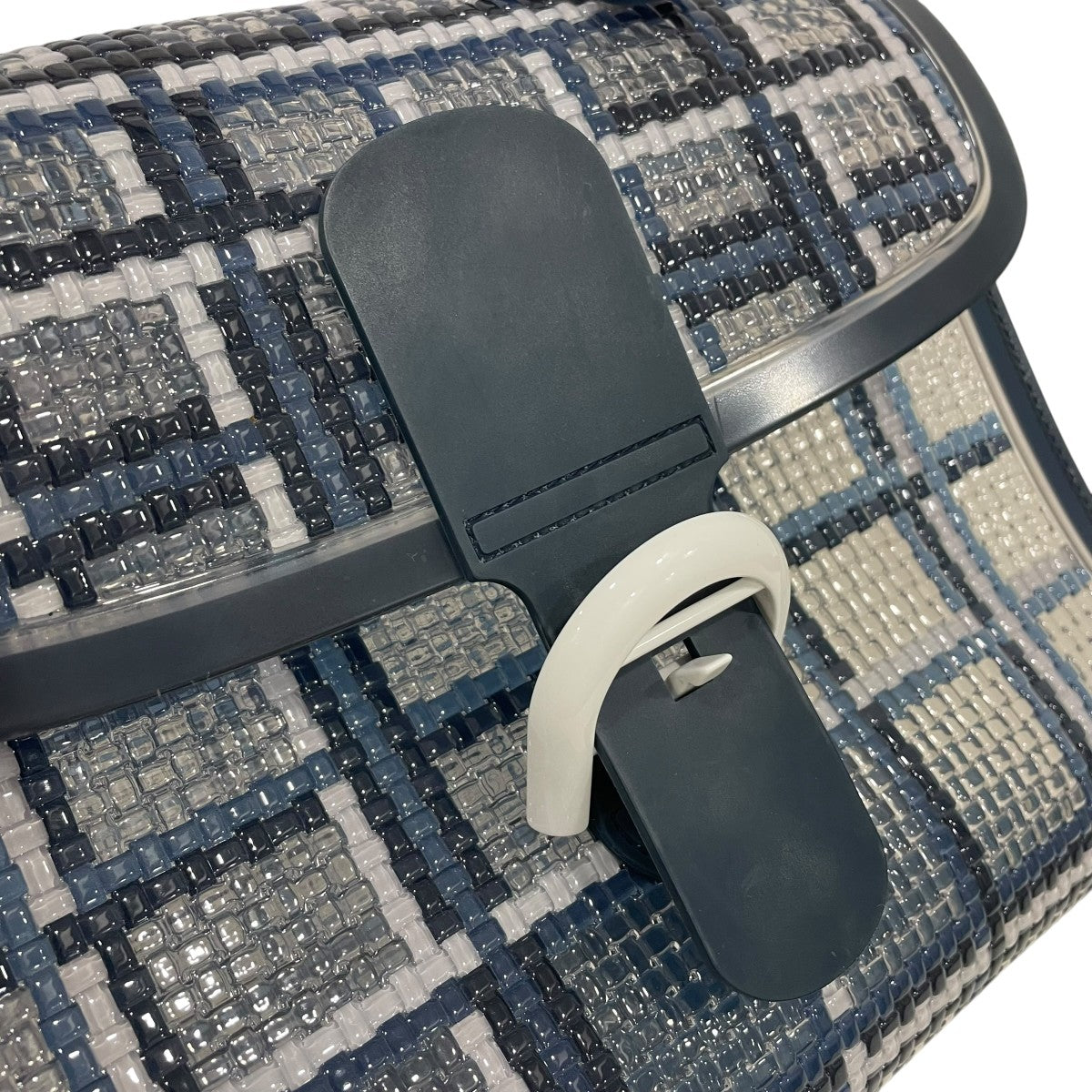 DELVAUX デルヴォー スカーフ ブリヨン柄 ブルーグレー 進化する大人に