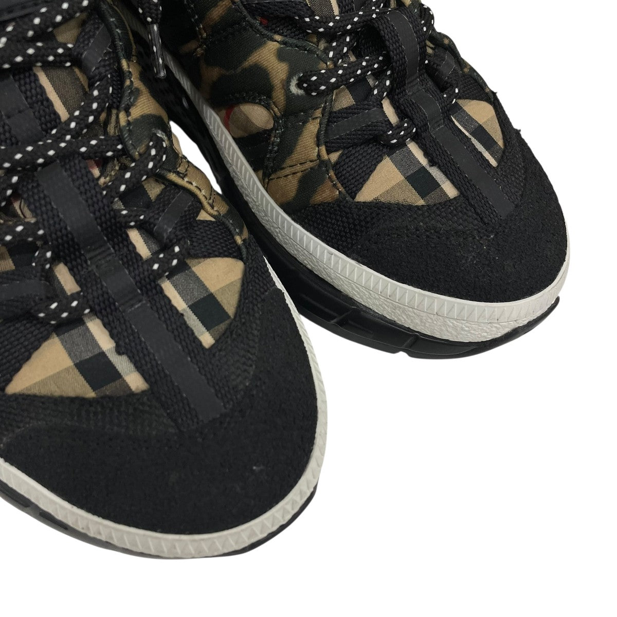 BURBERRY ローカットスニーカー 古着・中古-3枚目のアイテム画像