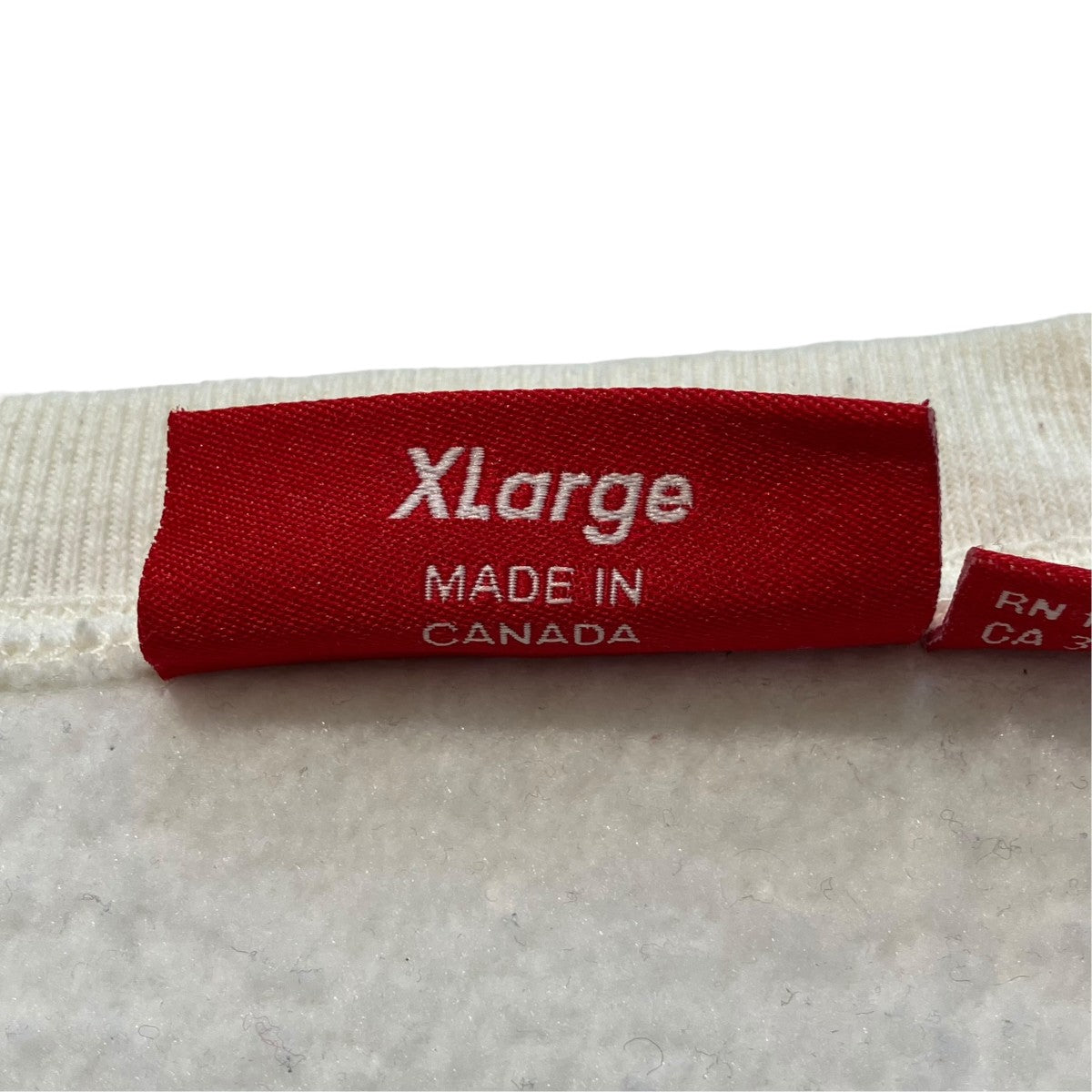 Shop Small Box Crewneck Chicagoトレーナー