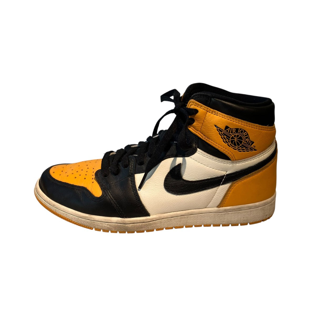 Air Jordan 1 Retro High OG Taxiハイカットスニーカー555088-711