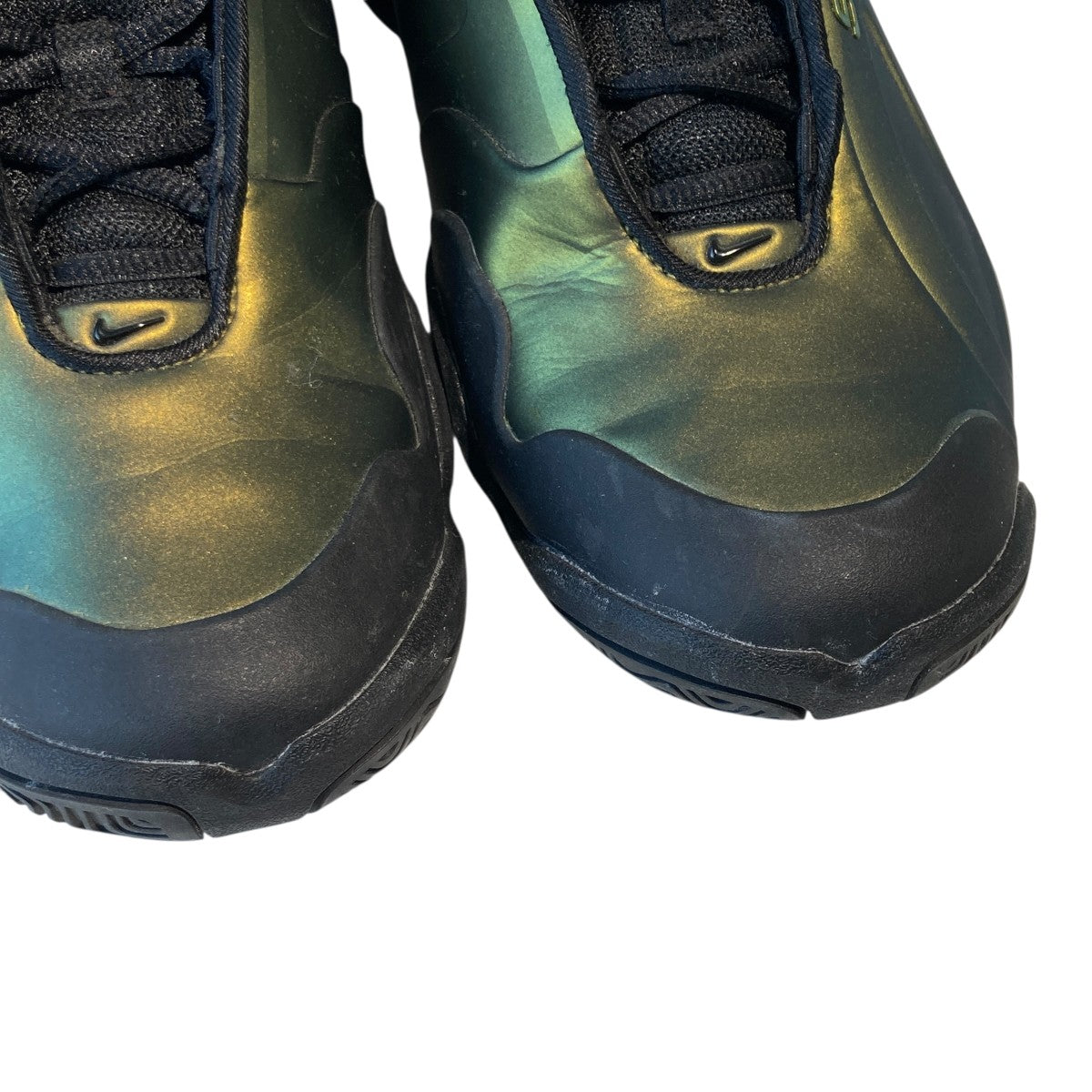 Air Zoom Courtposite Metallic GoldローカットスニーカーFB8934-700